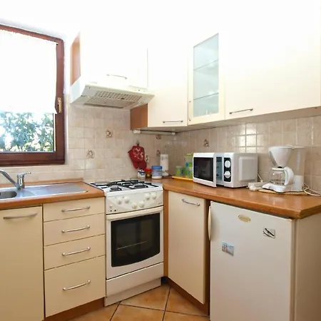 Fuer 2 Personen Ca 40 Qm In Pula, Istrien Istrische Riviera Apartment *