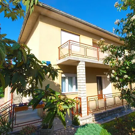 Fuer 2 Personen Ca 40 Qm In Pula, Istrien Istrische Riviera Apartment *